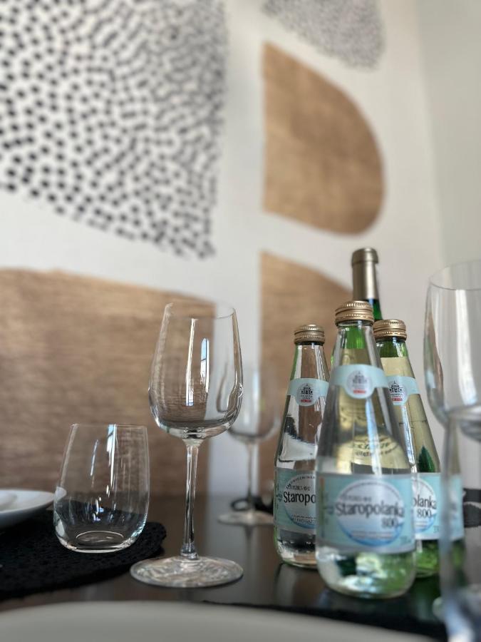Idylla Apartamenty W Sercu Wroclawia Na Ostrowie Tumskim エクステリア 写真