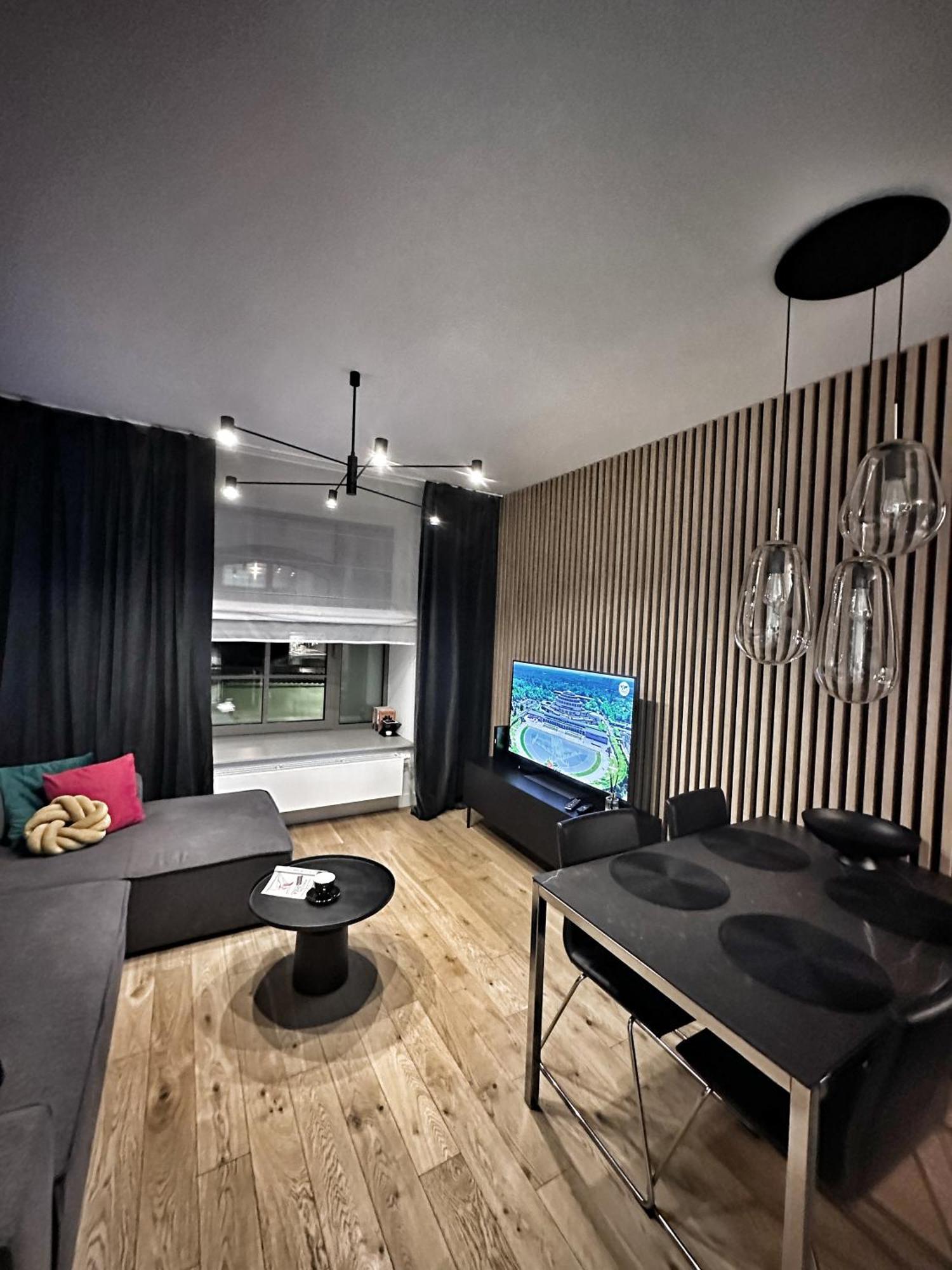 Idylla Apartamenty W Sercu Wroclawia Na Ostrowie Tumskim エクステリア 写真